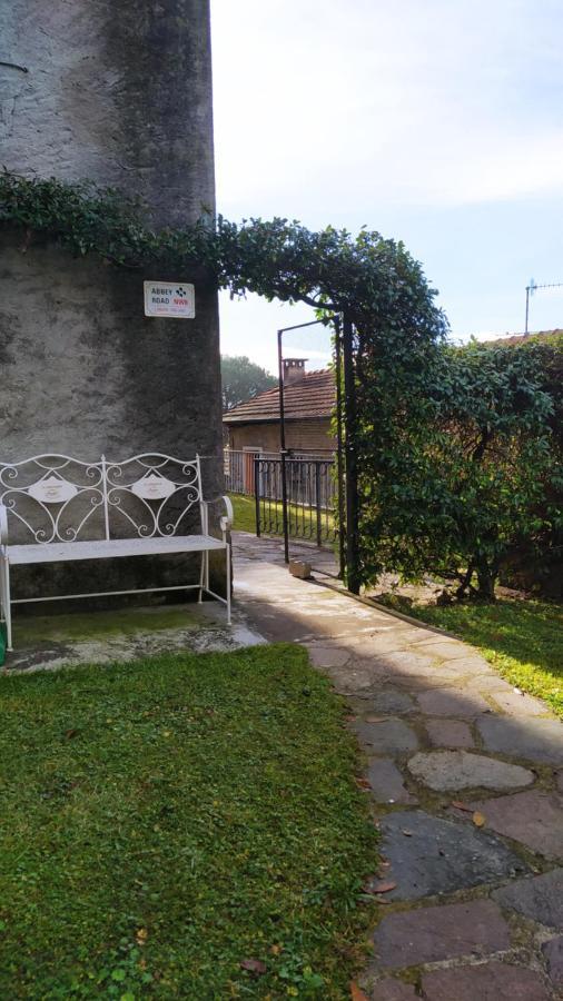 Casa Zoe Apartamento Ameno Exterior foto